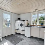 Esben - 11km From The Sea By Interhome Nyaraló *