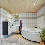 Nyaraló Esben - 11km From The Sea By Interhome