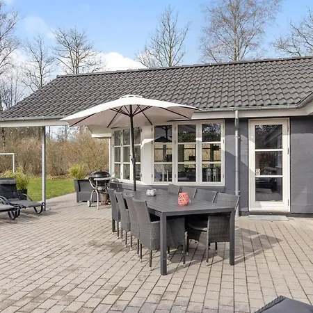 Esben - 11km From The Sea By Interhome
