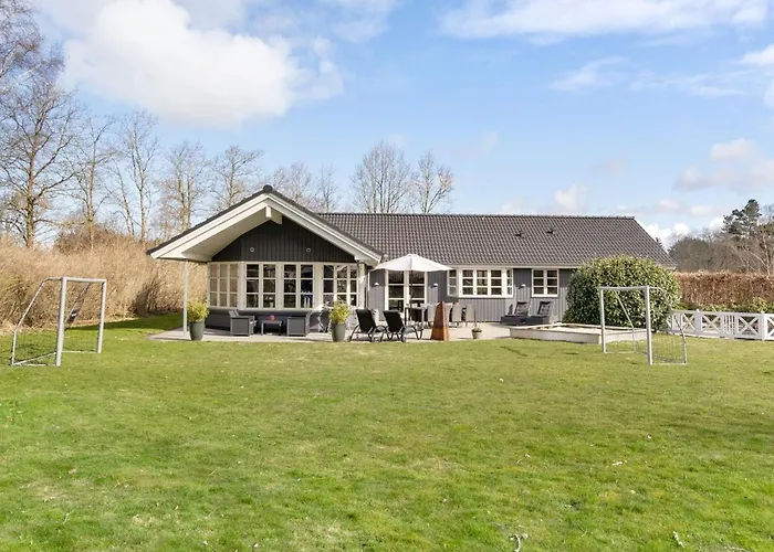 Esben - 11km From The Sea By Interhome