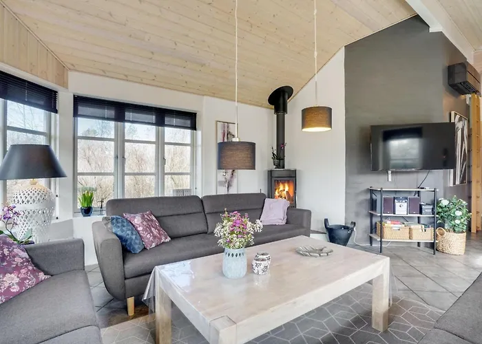 Esben - 11km From The Sea By Interhome